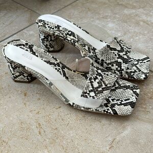 Snake print and vinyl sandals